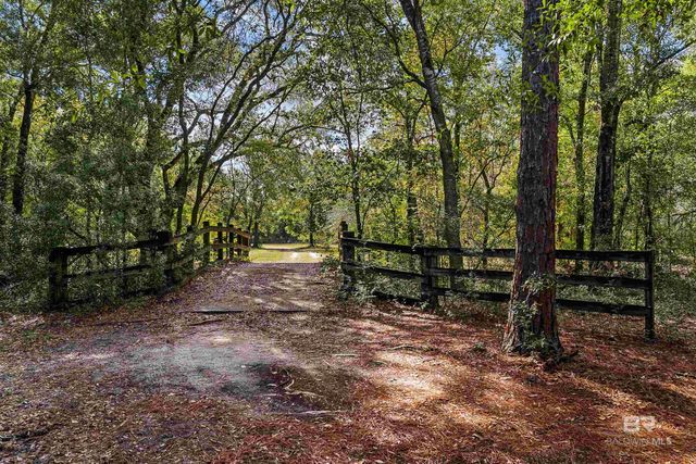 22506 Doc Mcduffie Road, Foley, AL 36535