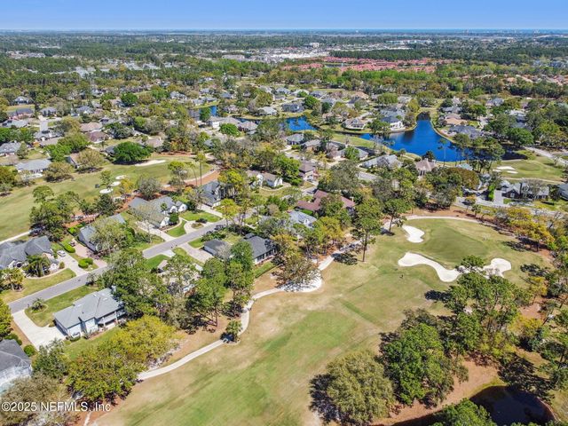 13022 HUNTLEY MANOR Drive, Jacksonville, FL 32224
