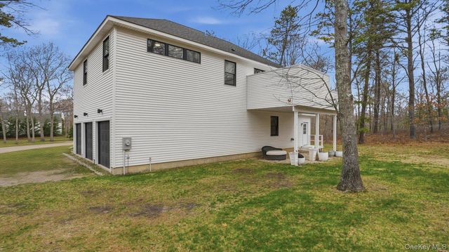 420 Maple Avenue S, Flanders, NY 11901