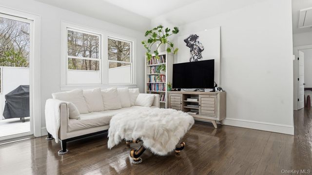420 Maple Avenue S, Flanders, NY 11901