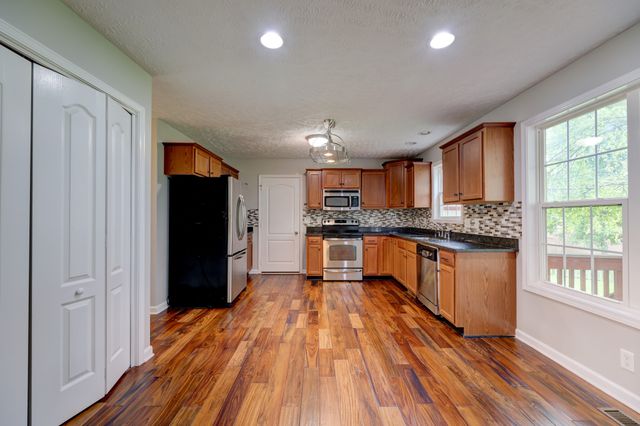 791 Colin Ct, Clarksville, TN 37043