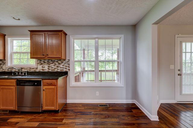 791 Colin Ct, Clarksville, TN 37043
