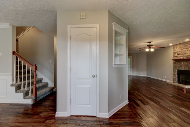 791 Colin Ct, Clarksville, TN 37043