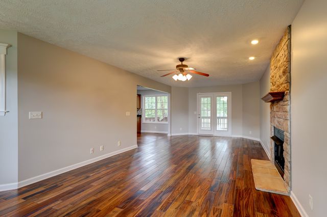 791 Colin Ct, Clarksville, TN 37043