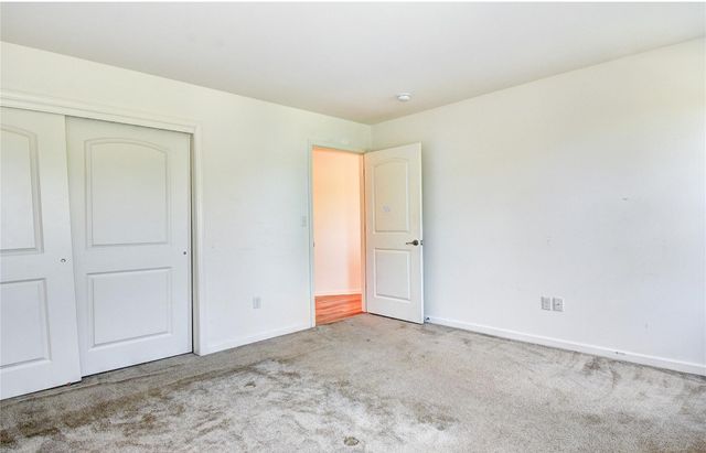 1 Lindentree Lane, Middletown, NY 10940