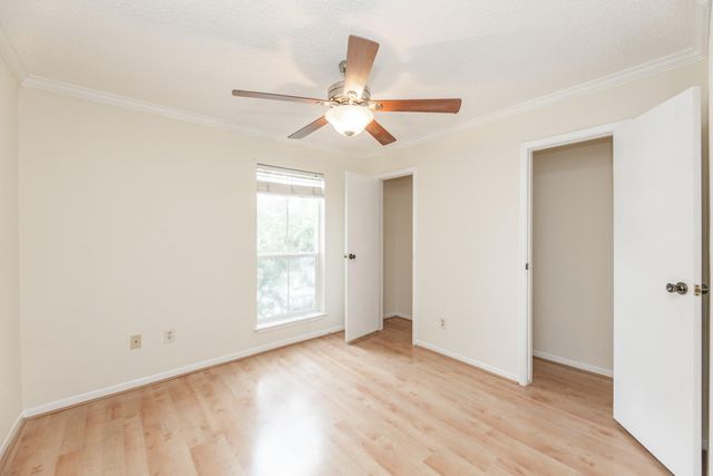 1900 Bay Area Boulevard 250, Houston, TX 77058