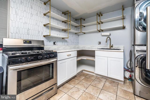 851 QUEEN ST, Pottstown, PA 19464