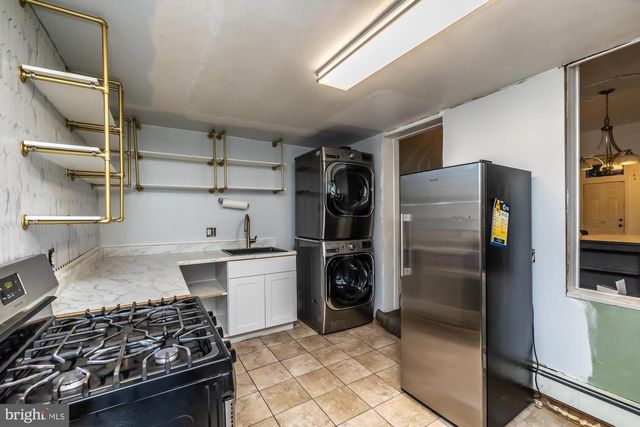 851 QUEEN ST, Pottstown, PA 19464