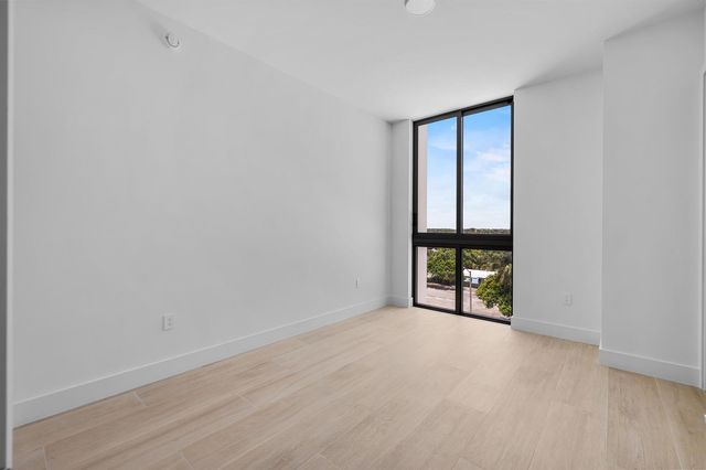 305 Briny Avenue 506, Pompano Beach, FL 33062
