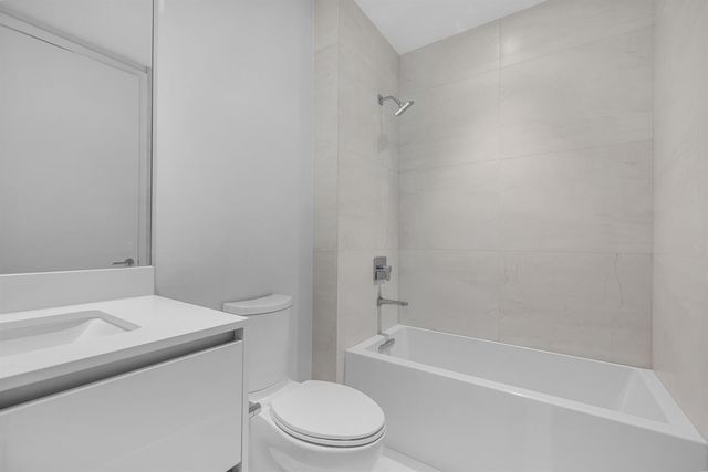 305 Briny Avenue 506, Pompano Beach, FL 33062