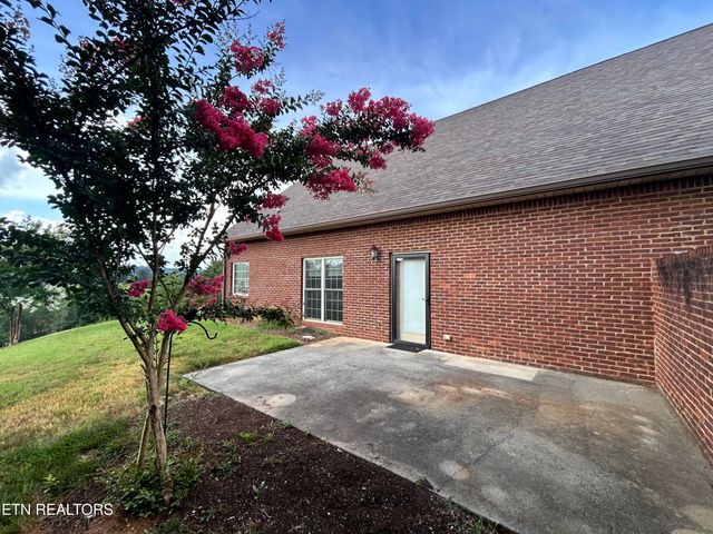 487 Lochmere Drive, Morristown, TN 37814