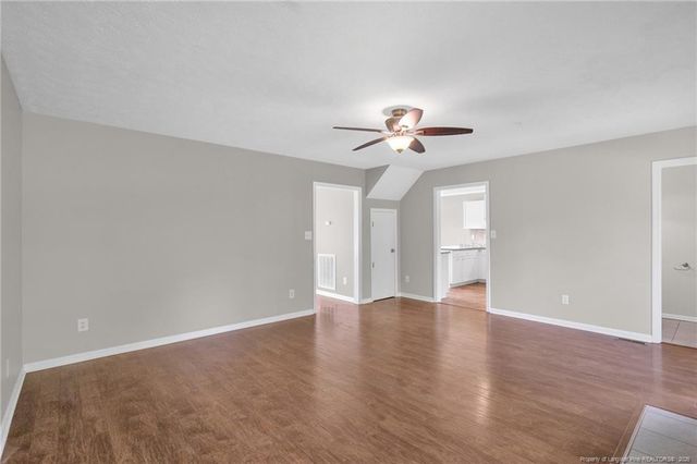 3028 Piney Mountain Drive, Hope Mills, NC 28348