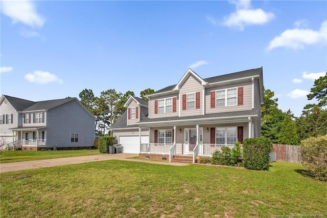 3028 Piney Mountain Drive, Hope Mills, NC 28348