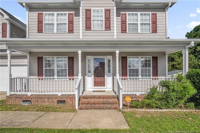 3028 Piney Mountain Drive, Hope Mills, NC 28348