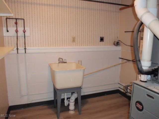 42937 Crestlane Drive, Elyria, OH 44035