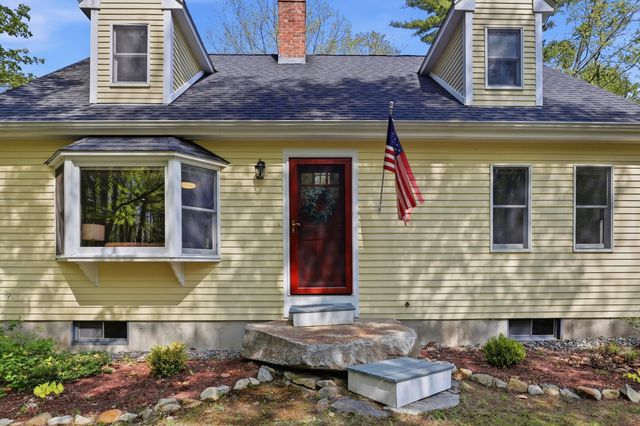 1 Howard Lane, New Boston, NH 03070