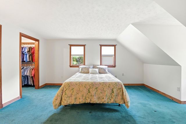 1 Howard Lane, New Boston, NH 03070