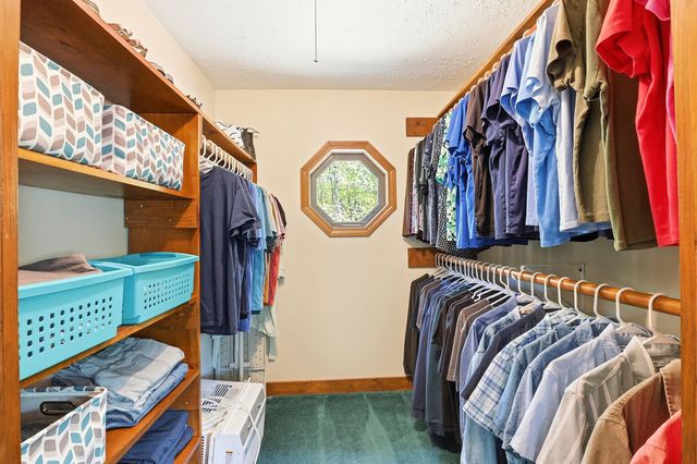 1 Howard Lane, New Boston, NH 03070