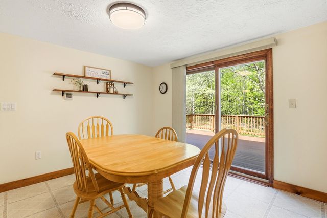 1 Howard Lane, New Boston, NH 03070