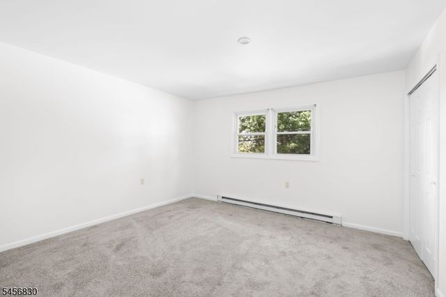 61 Bellot Rd, Ringwood Boro, NJ 07456