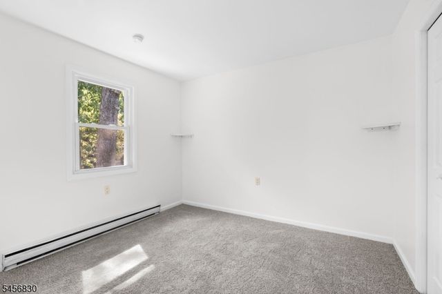 61 Bellot Rd, Ringwood Boro, NJ 07456