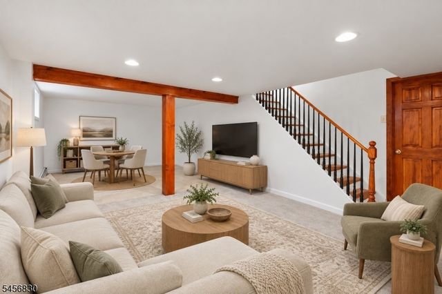 61 Bellot Rd, Ringwood Boro, NJ 07456