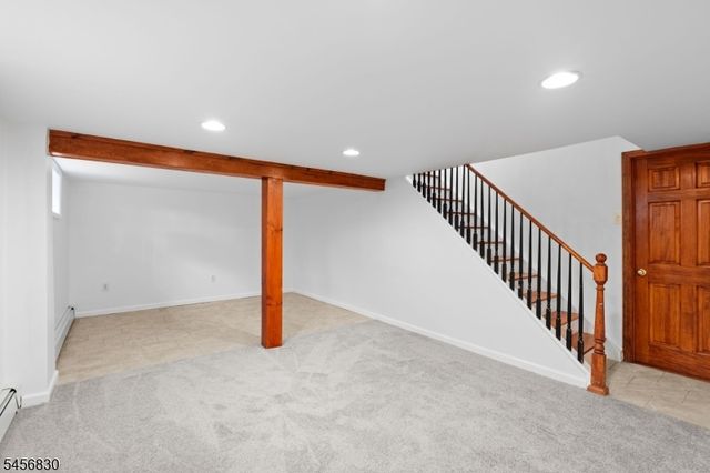 61 Bellot Rd, Ringwood Boro, NJ 07456