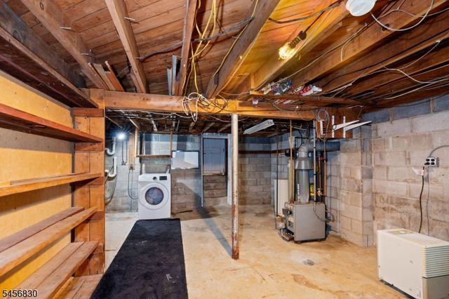 61 Bellot Rd, Ringwood Boro, NJ 07456