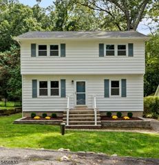 61 Bellot Rd, Ringwood Boro, NJ 07456