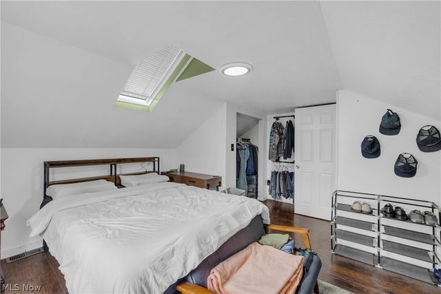 1984 W 52 Street, Cleveland, OH 44102