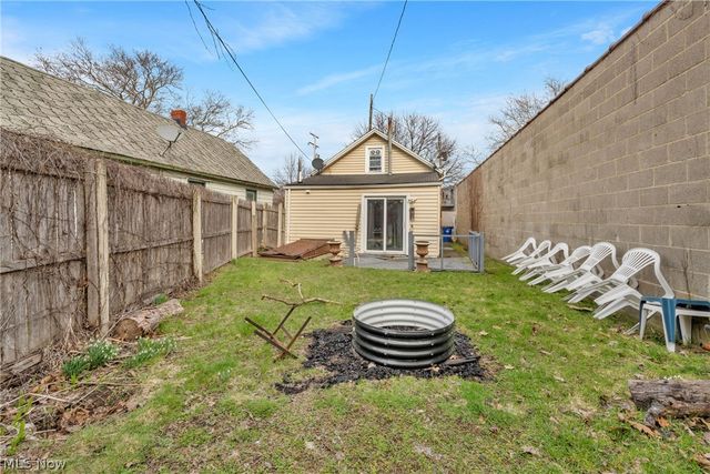 1984 W 52 Street, Cleveland, OH 44102