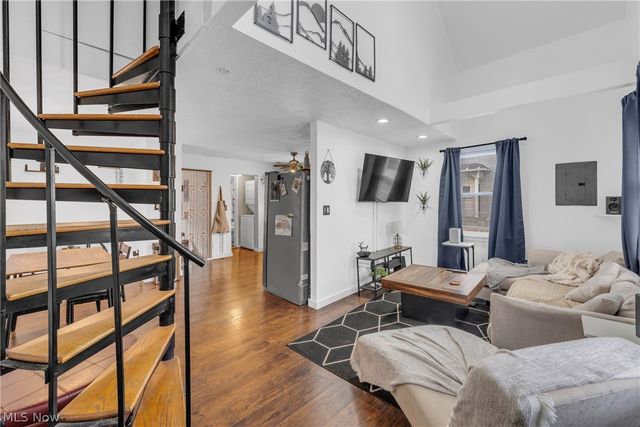 1984 W 52 Street, Cleveland, OH 44102