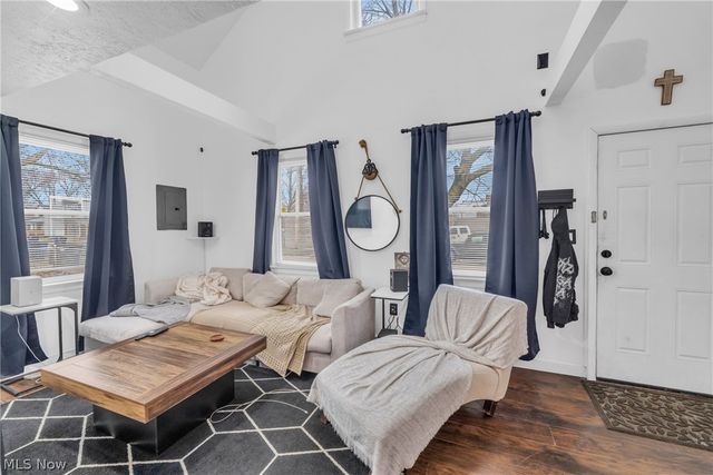 1984 W 52 Street, Cleveland, OH 44102