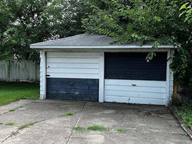 750 E Chesterfield Street, Ferndale, MI 48220