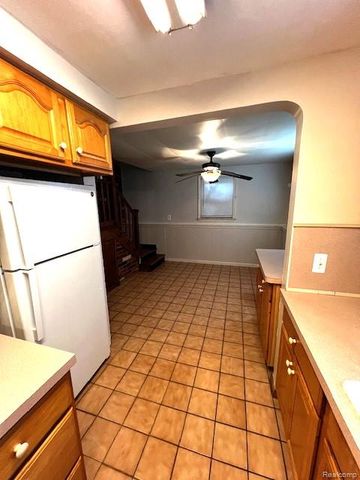 750 E Chesterfield Street, Ferndale, MI 48220