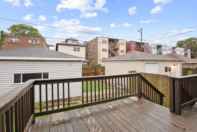 8035 S Oglesby Avenue, Chicago, IL 60617
