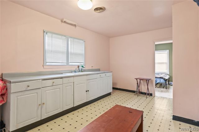 3023 Orleans Avenue, Niagara Falls, NY 14303