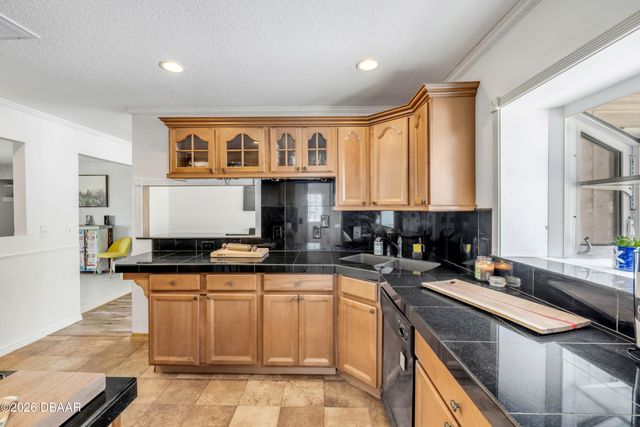 2114 Travelers Palm Drive, Edgewater, FL 32141