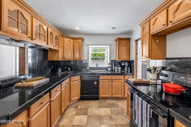2114 Travelers Palm Drive, Edgewater, FL 32141