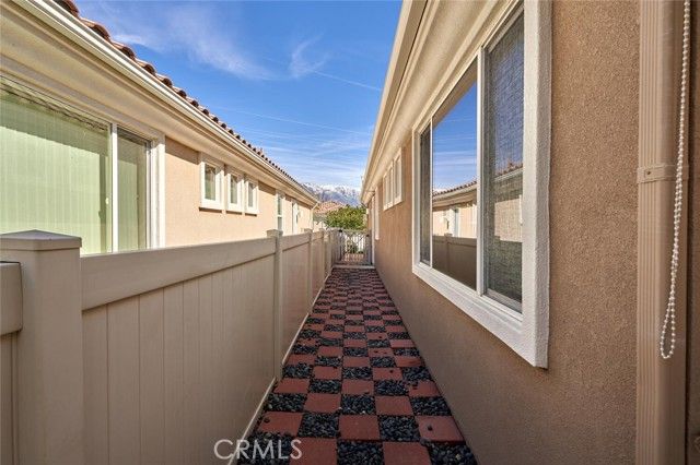 1143 Saguaro Road, Beaumont, CA 92223