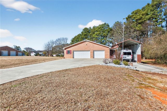 3400 Old Dobbins Bridge Road, Fair Play, SC 29643