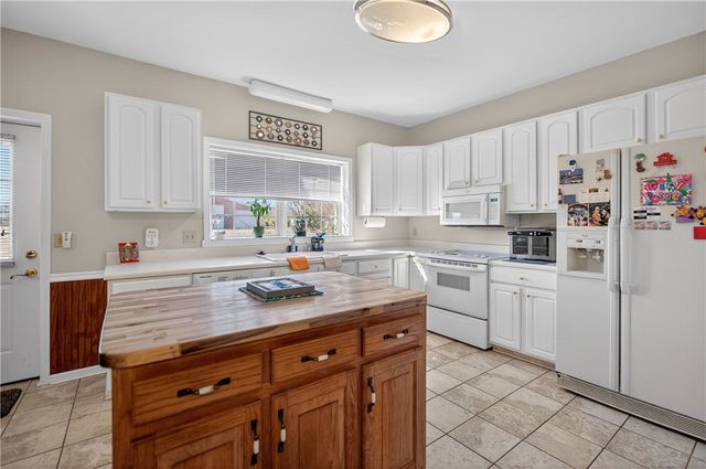 3400 Old Dobbins Bridge Road, Fair Play, SC 29643