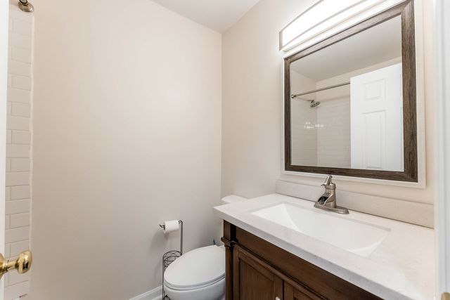 219 Monterey Drive, Bolingbrook, IL 60440