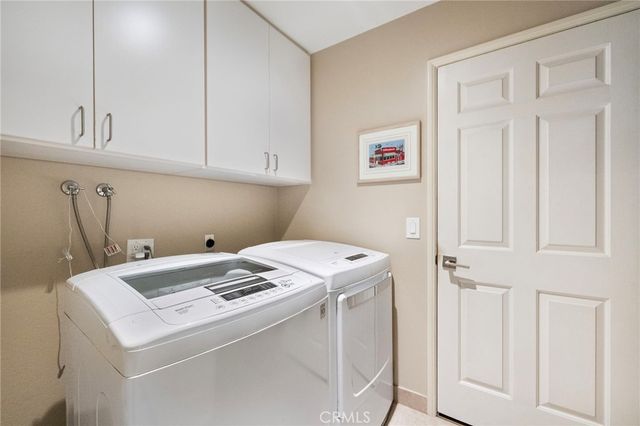 23 Rainbow Falls, Irvine, CA 92603