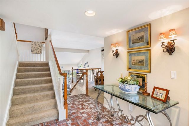 23 Rainbow Falls, Irvine, CA 92603