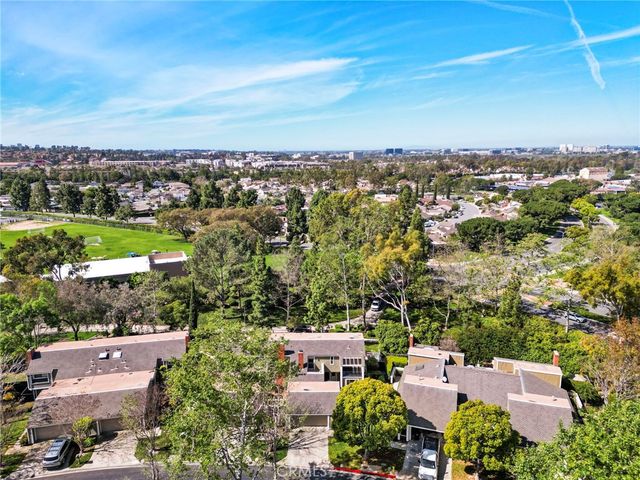 23 Rainbow Falls, Irvine, CA 92603