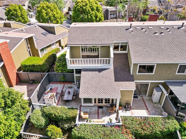 23 Rainbow Falls, Irvine, CA 92603