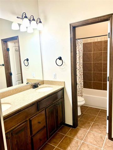 4321 Carrington Court, Norman, OK 73072