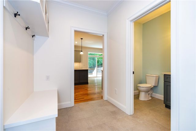 44 Saddlebrook Drive, Warwick, RI 02818