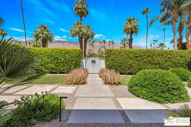 1250 S Paseo De Marcia, Palm Springs, CA 92264